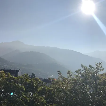 Petit Paradis Riveria * Montreux